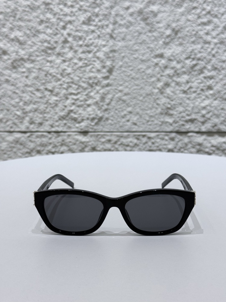 SAINT LAURENT SUNGLASSES