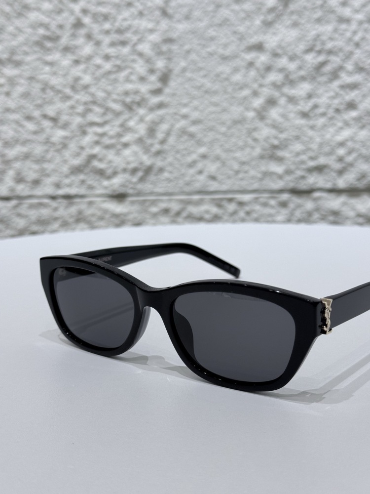 SAINT LAURENT SUNGLASSES