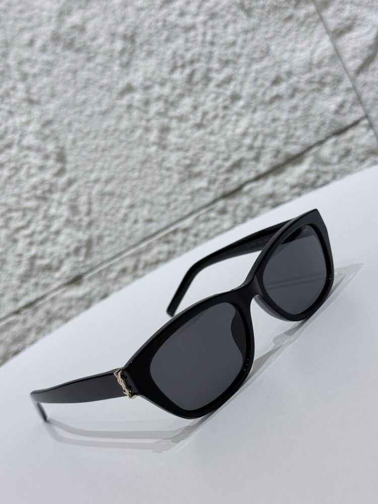 SAINT LAURENT SUNGLASSES