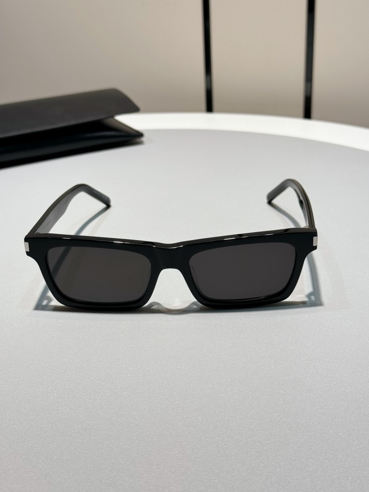 SAINT LAURENT SUNGLASSES