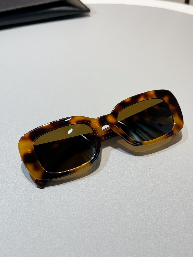 SAINT LAURENT SUNGLASSES
