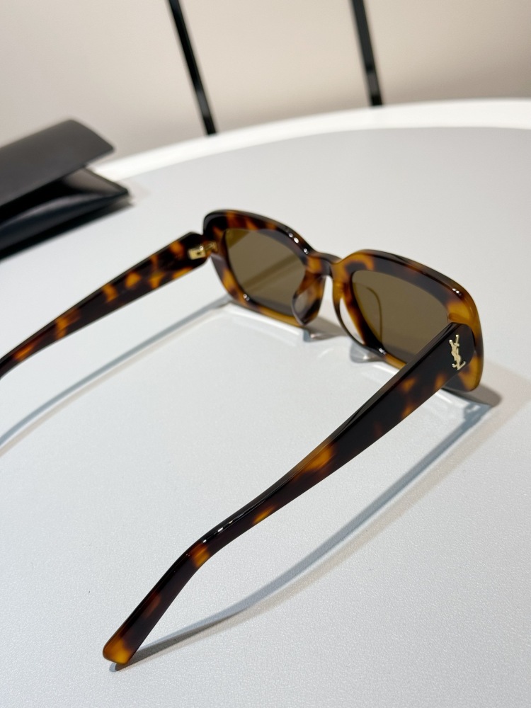 SAINT LAURENT SUNGLASSES