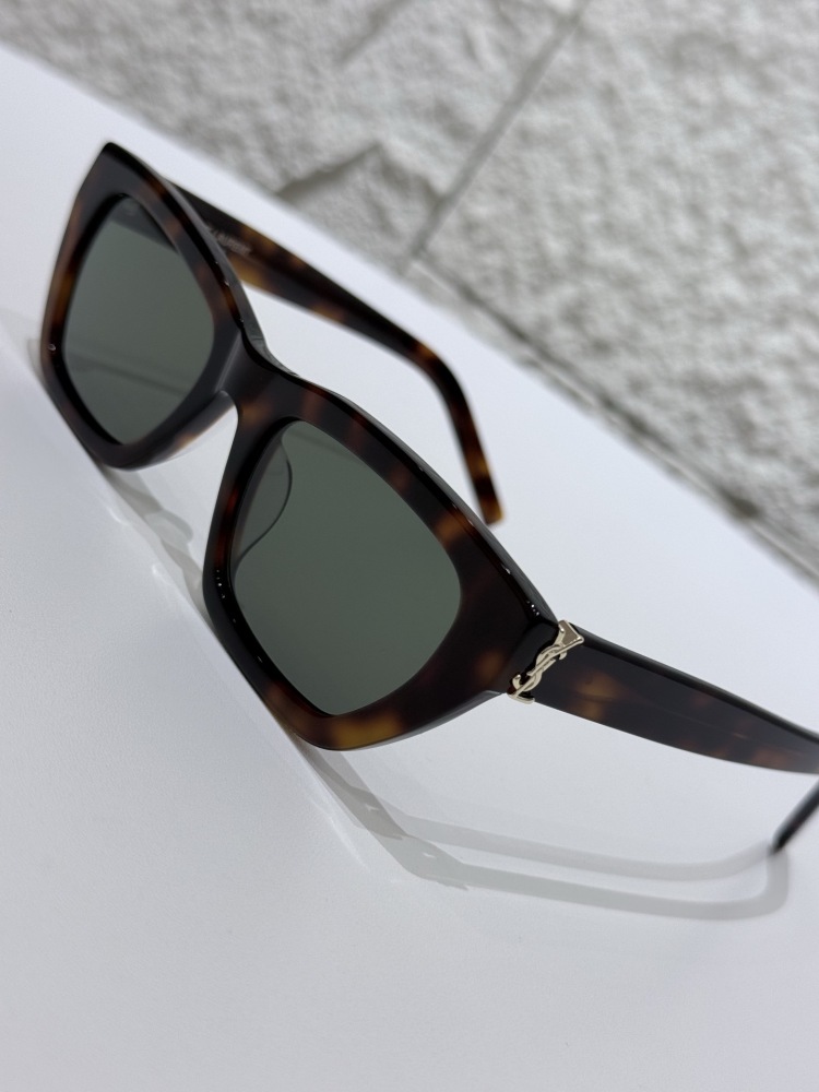 SAINT LAURENT SUNGLASSES