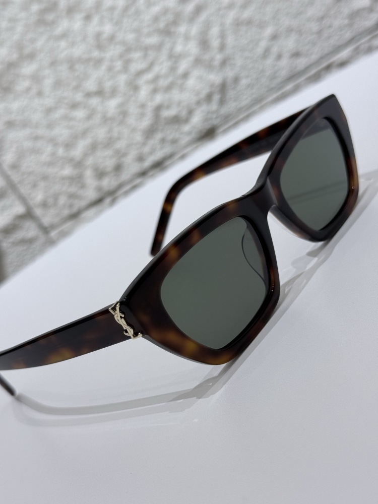 SAINT LAURENT SUNGLASSES