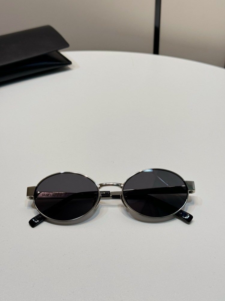 SAINT LAURENT SUNGLASSES