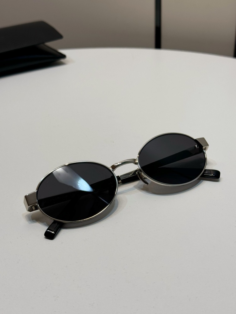 SAINT LAURENT SUNGLASSES