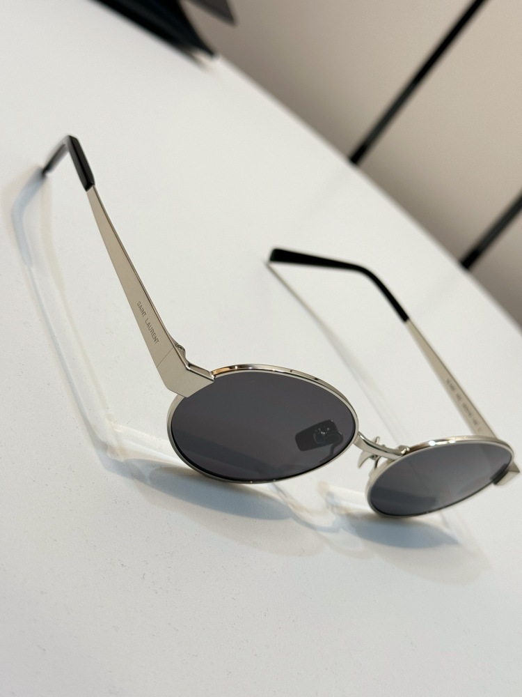 SAINT LAURENT SUNGLASSES