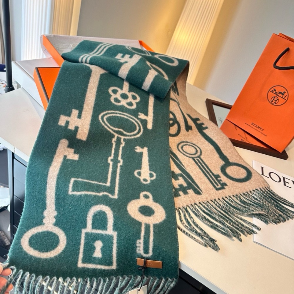 HERMES KEY PATTERN DOUBLE-SIDED CASHMERE SCARF