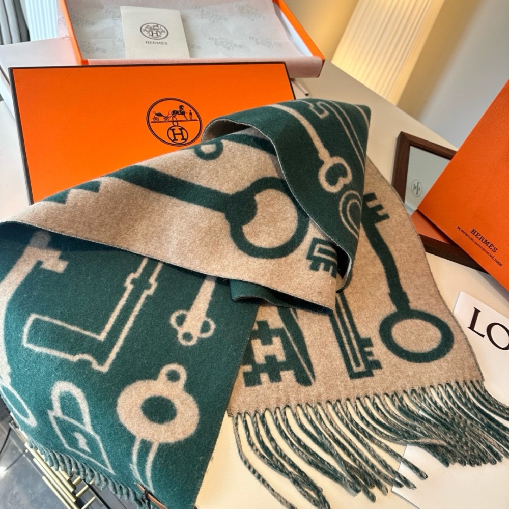 HERMES KEY PATTERN DOUBLE-SIDED CASHMERE SCARF