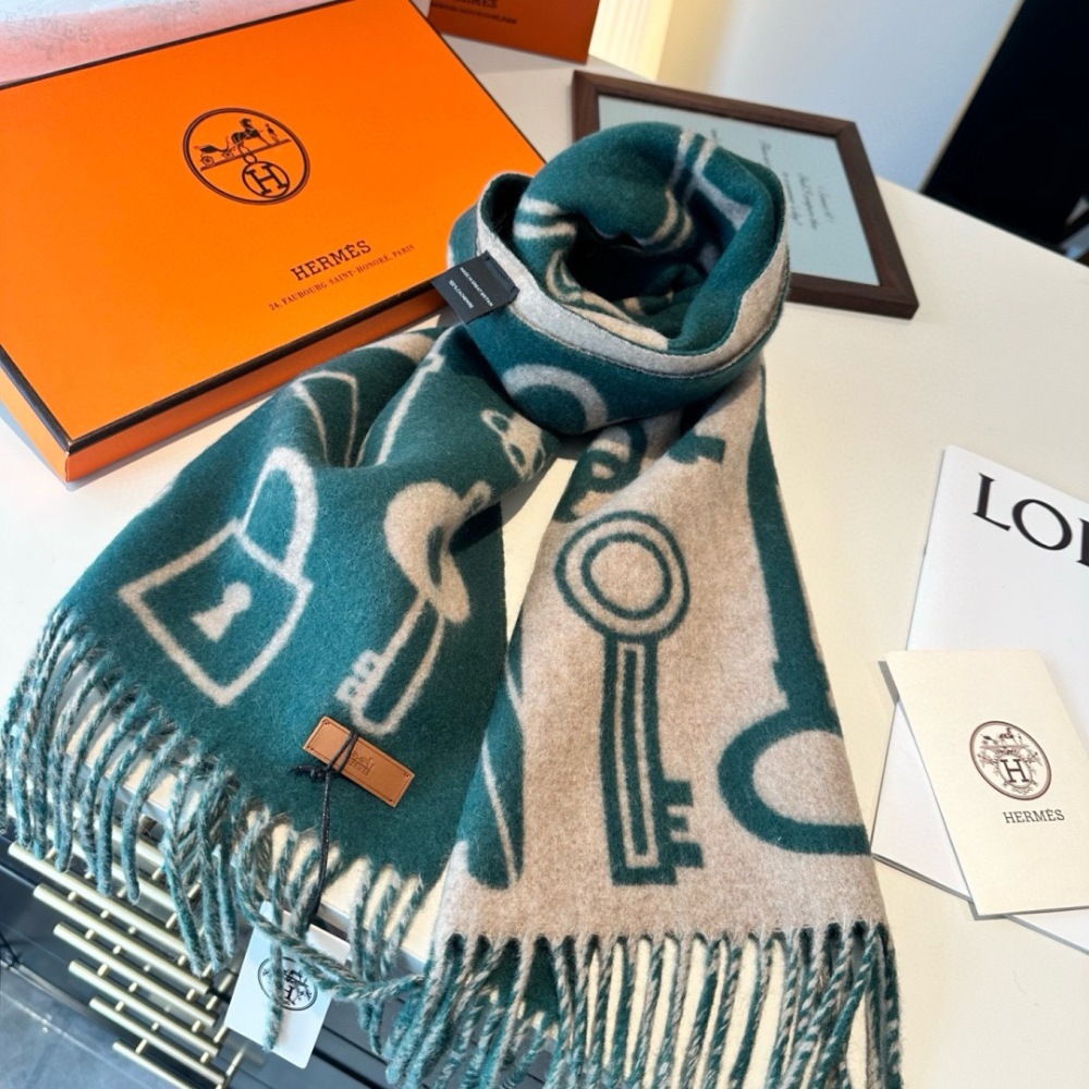 HERMES KEY PATTERN DOUBLE-SIDED CASHMERE SCARF