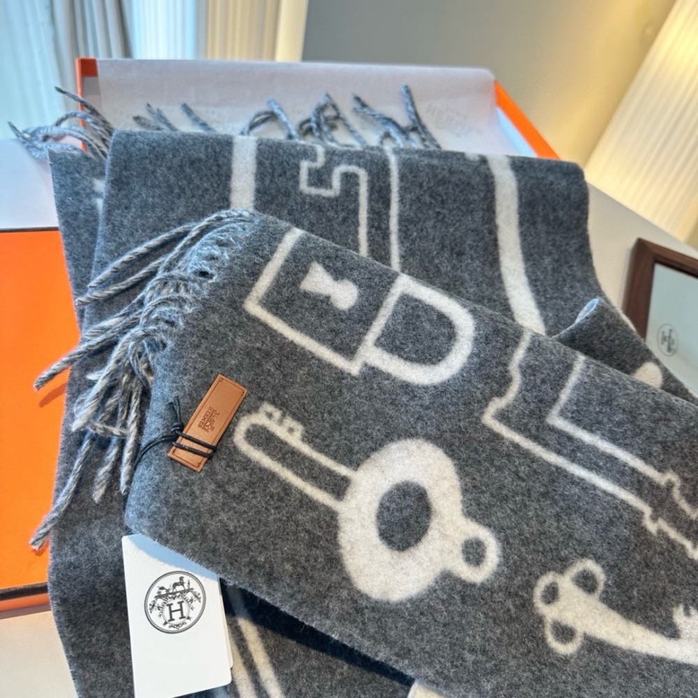 HERMES KEY PATTERN DOUBLE-SIDED CASHMERE SCARF