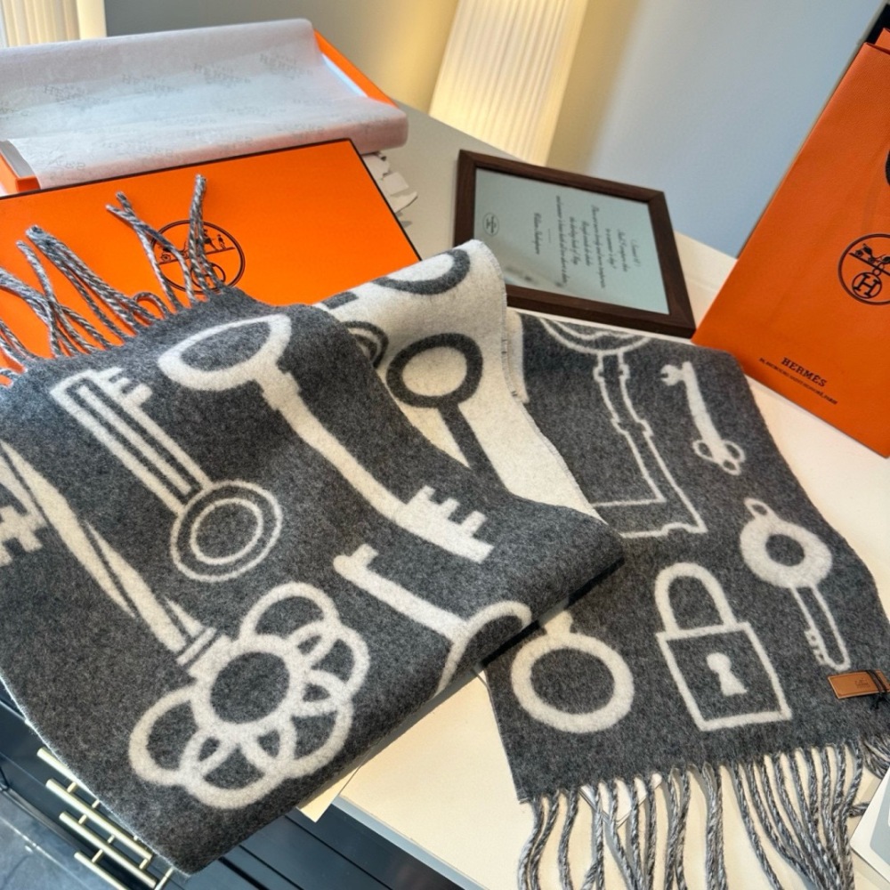HERMES KEY PATTERN DOUBLE-SIDED CASHMERE SCARF