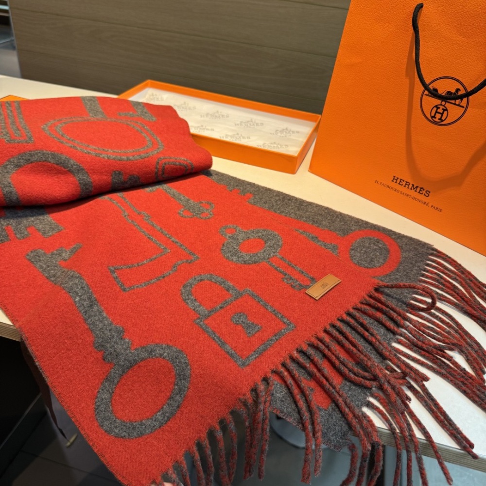 HERMES KEY PATTERN DOUBLE-SIDED CASHMERE SCARF