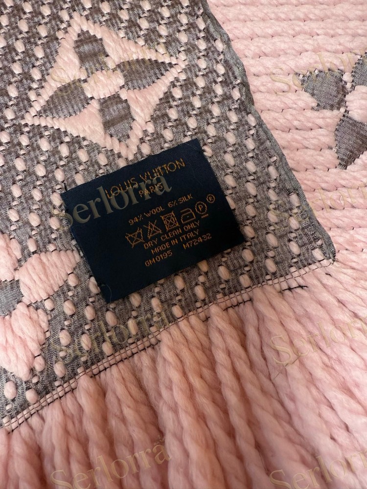 LOUIS VUITTON LOGOMANIA KNITTED SCARF