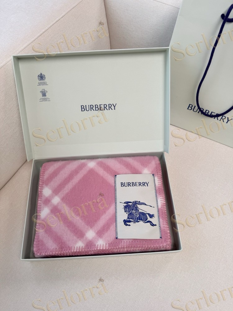 BURBERRY EQUESTRIAN KNIGHT CHECK LONG SCARF