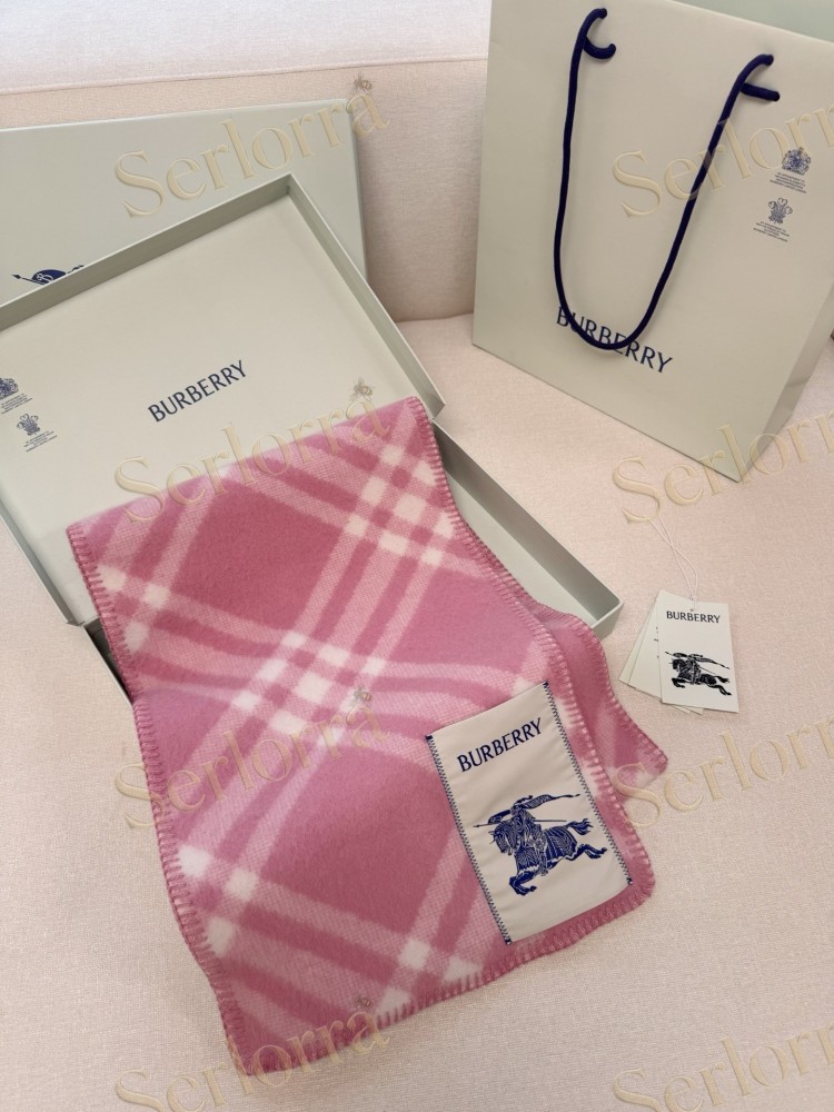 BURBERRY EQUESTRIAN KNIGHT CHECK LONG SCARF
