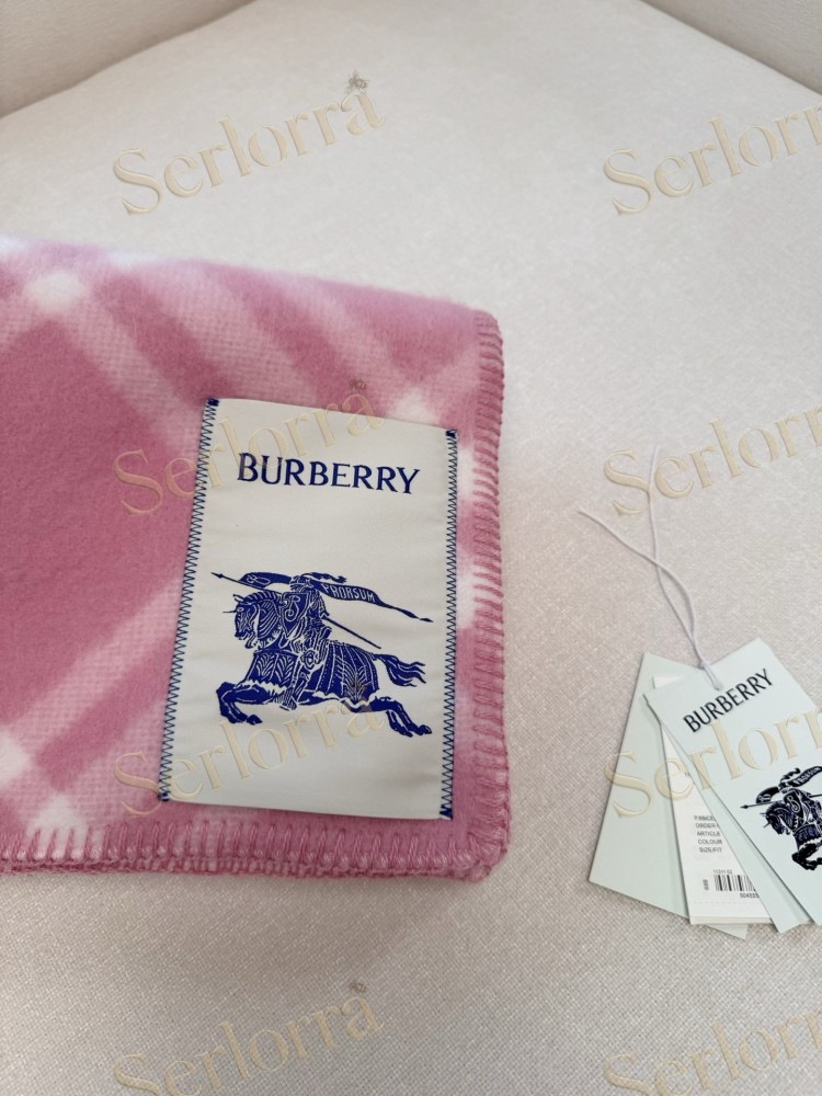 BURBERRY EQUESTRIAN KNIGHT CHECK LONG SCARF