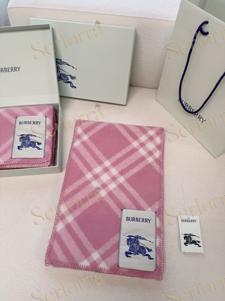 BURBERRY EQUESTRIAN KNIGHT CHECK LONG SCARF