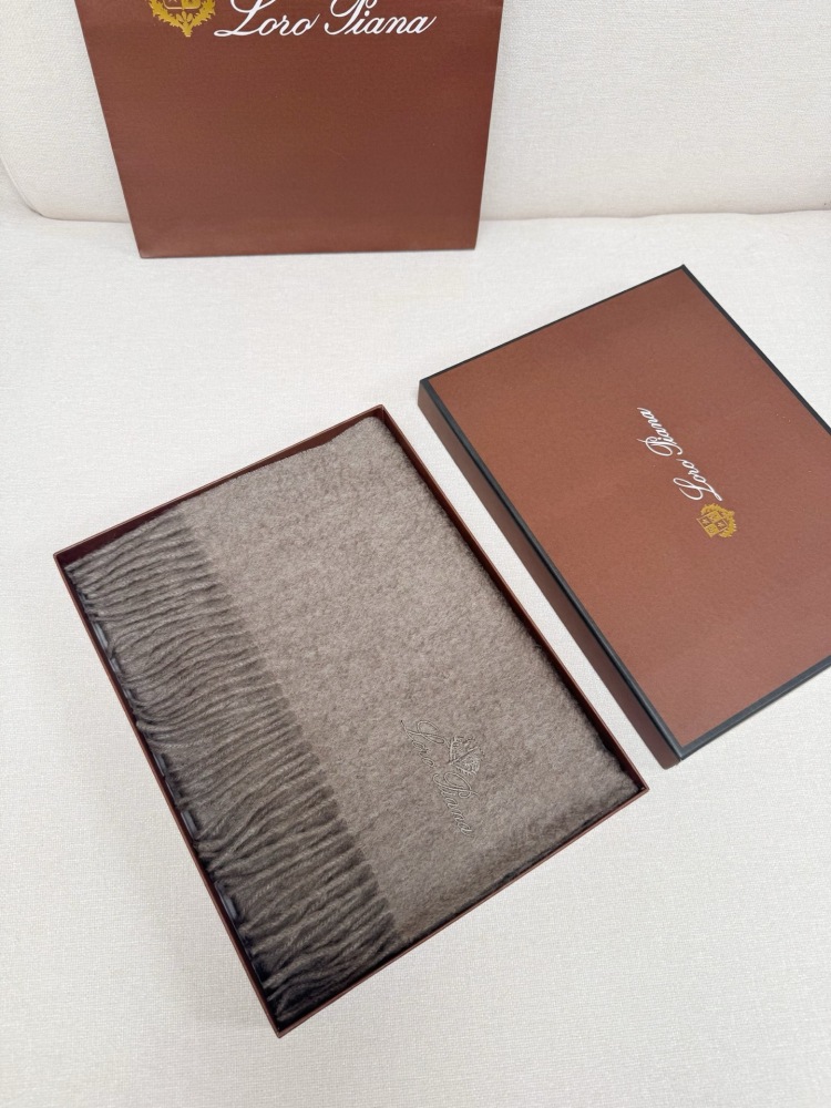 LORO PIANA CLASSIC WAVE PATTERN SOLID CASHMERE SCARF