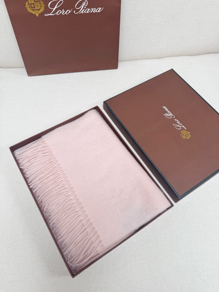 LORO PIANA CLASSIC WAVE PATTERN SOLID CASHMERE SCARF
