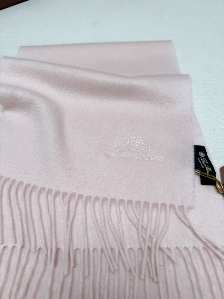 LORO PIANA CLASSIC WAVE PATTERN SOLID CASHMERE SCARF