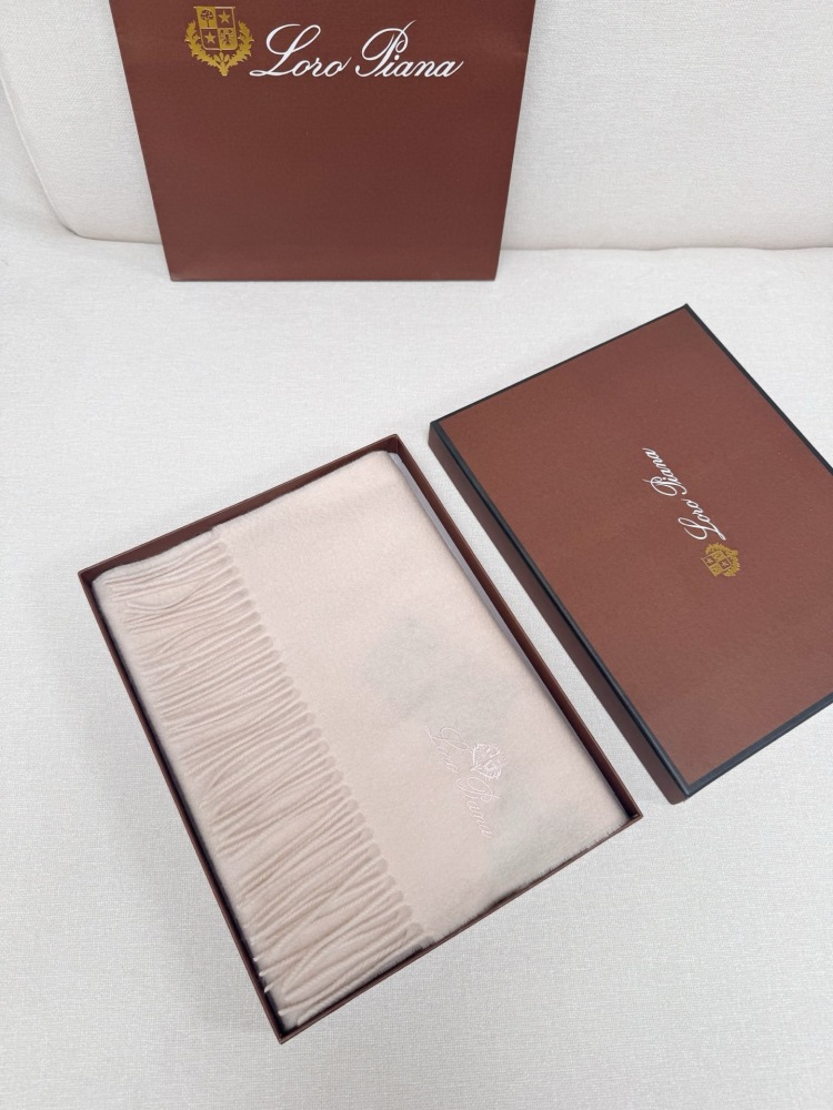 LORO PIANA CLASSIC WAVE PATTERN SOLID CASHMERE SCARF