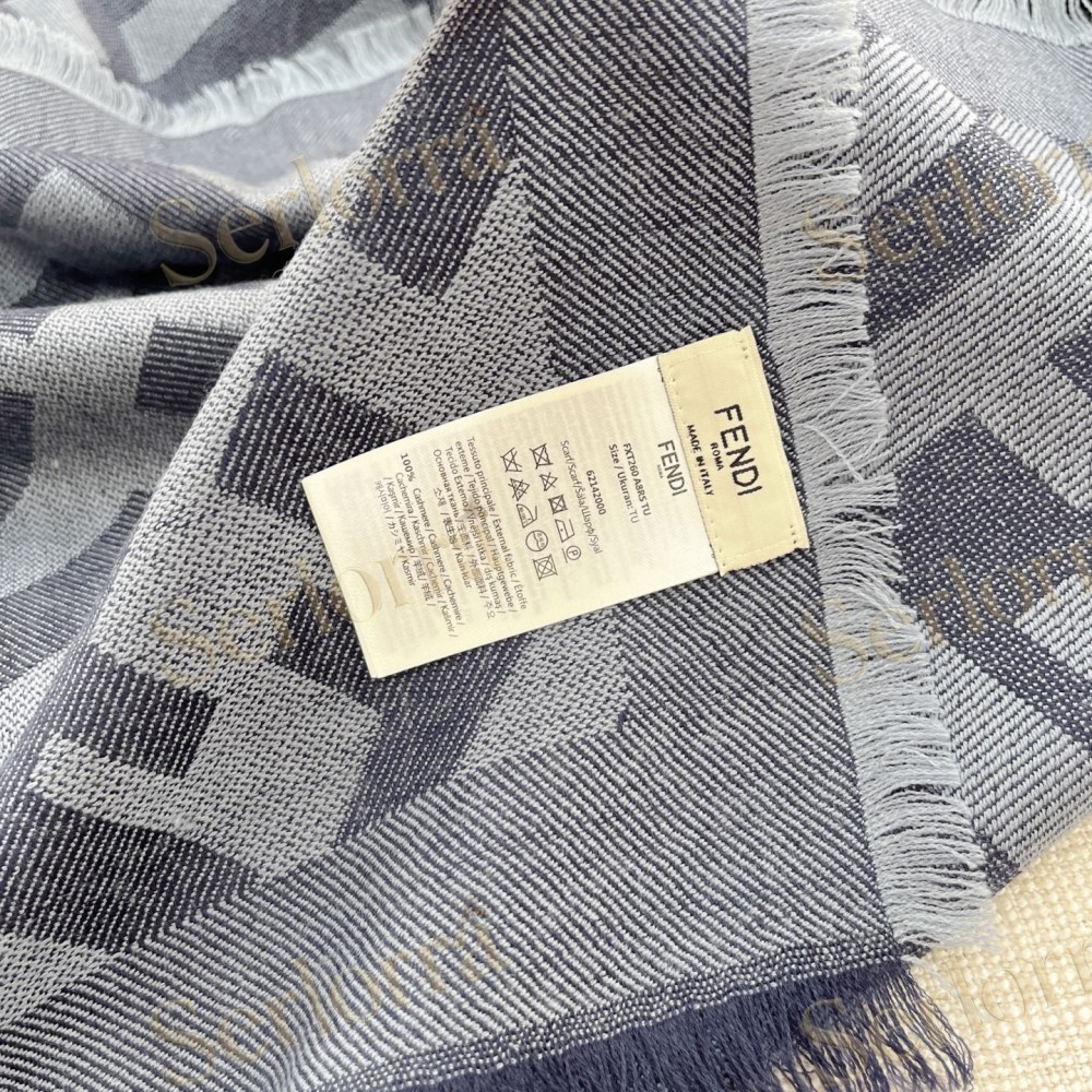 FENDI CLASSIC LOGO SQUARE SCARF