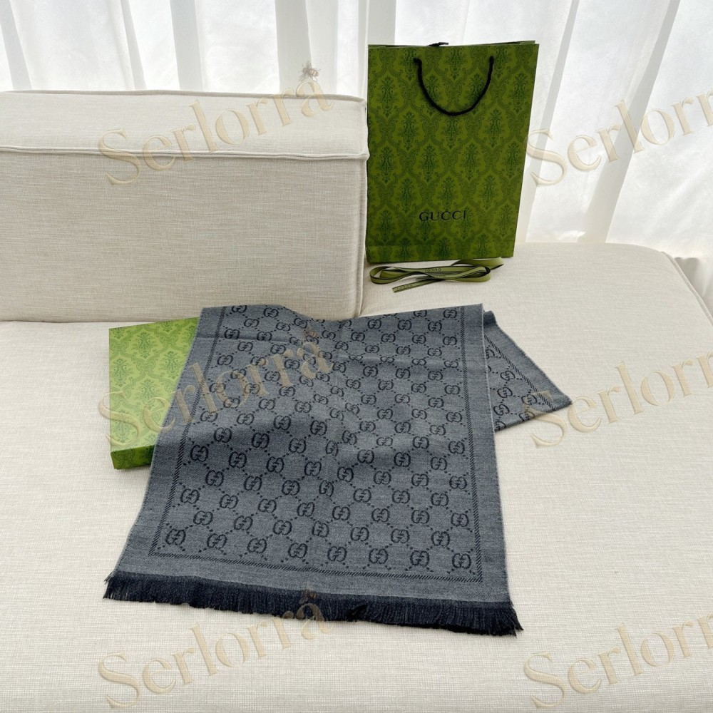 GUCCI JACQUARD PATTERN SCARF