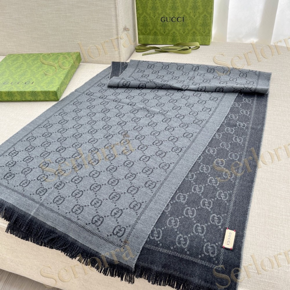 GUCCI JACQUARD PATTERN SCARF
