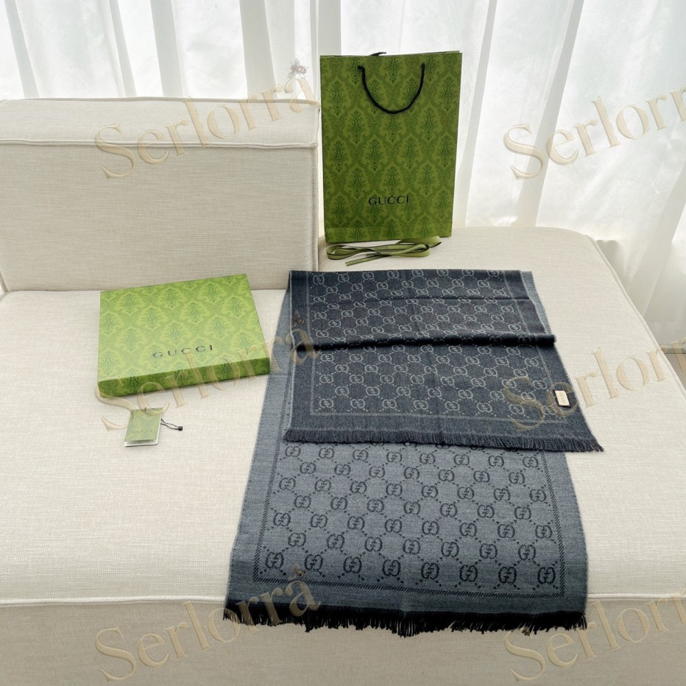 GUCCI JACQUARD PATTERN SCARF
