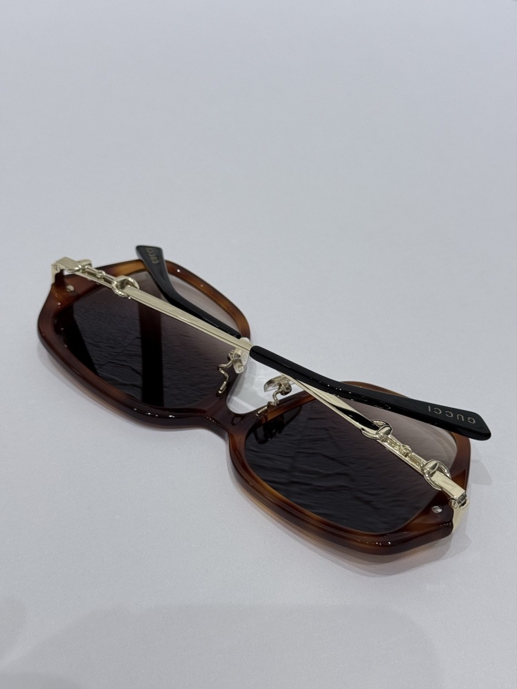 GUCCI SUNGLASSES