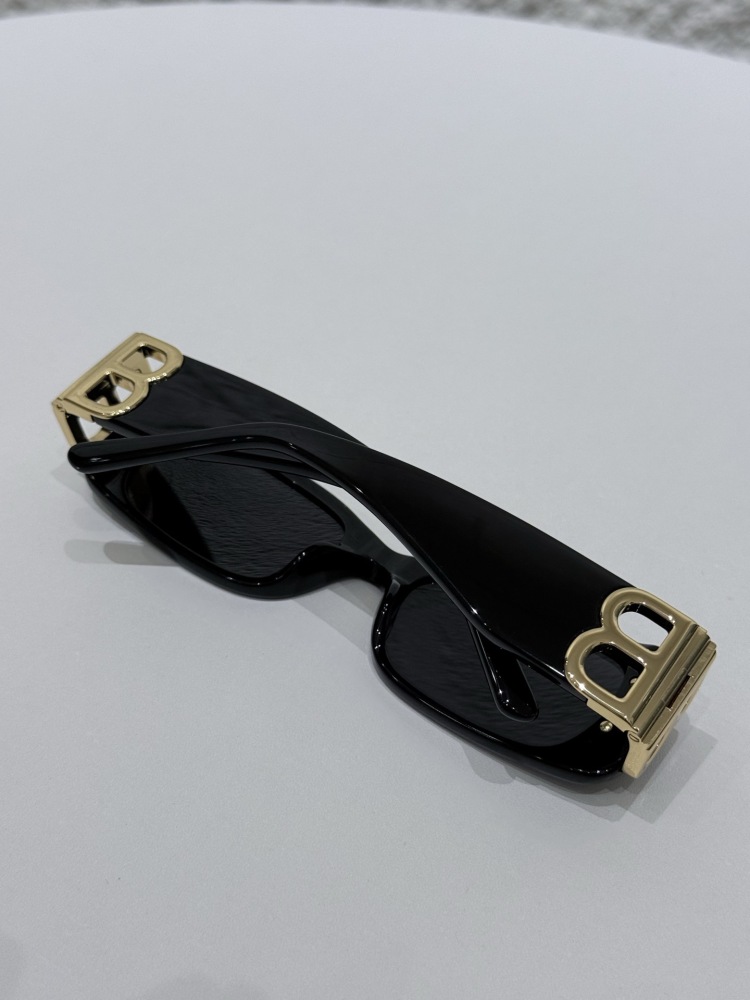 BALENCIAGA SUNGLASSES