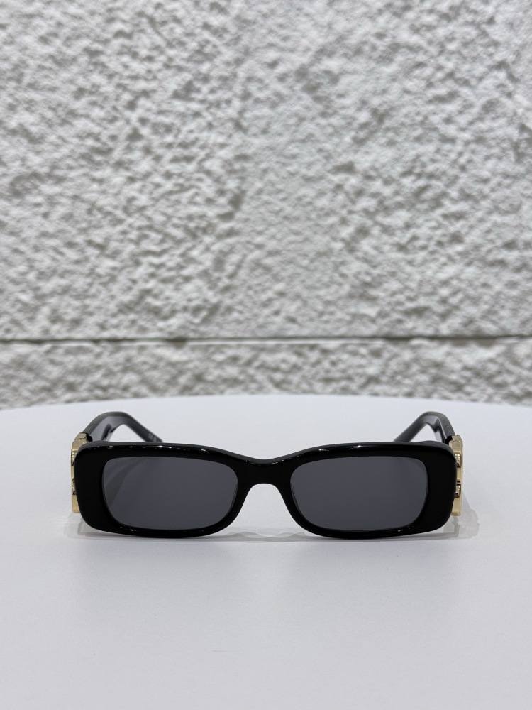 BALENCIAGA SUNGLASSES