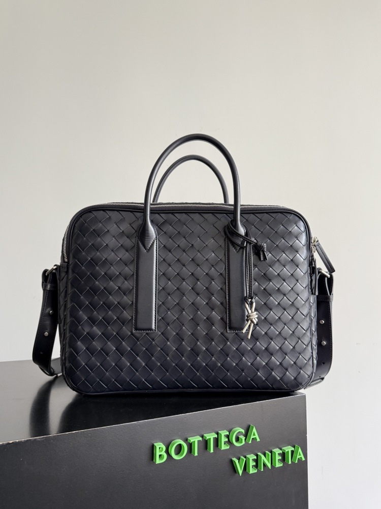 BOTTEGA VENETA GETAWAY BRIEFCASE