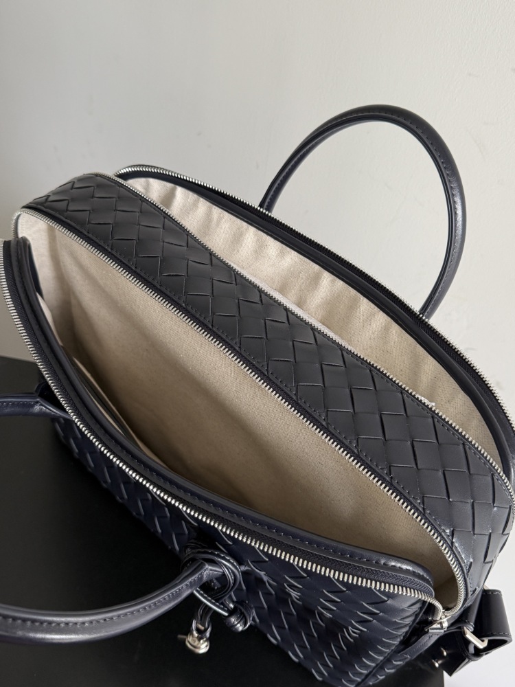 BOTTEGA VENETA GETAWAY BRIEFCASE