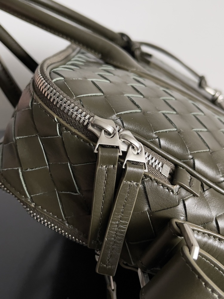 BOTTEGA VENETA GETAWAY BRIEFCASE
