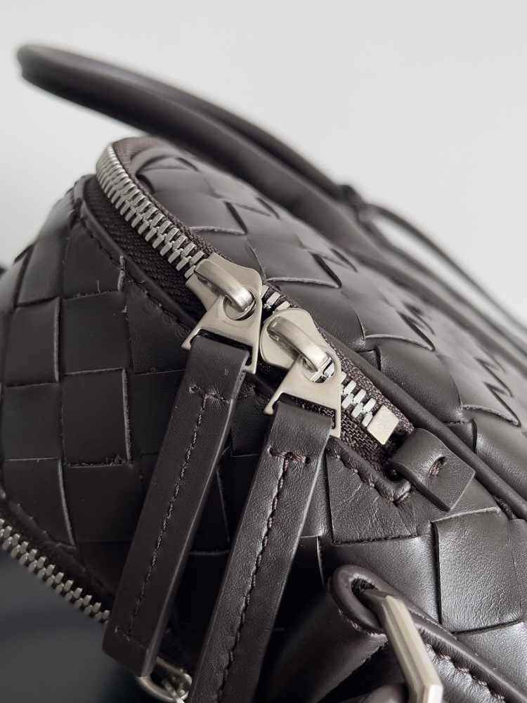 BOTTEGA VENETA GETAWAY BRIEFCASE