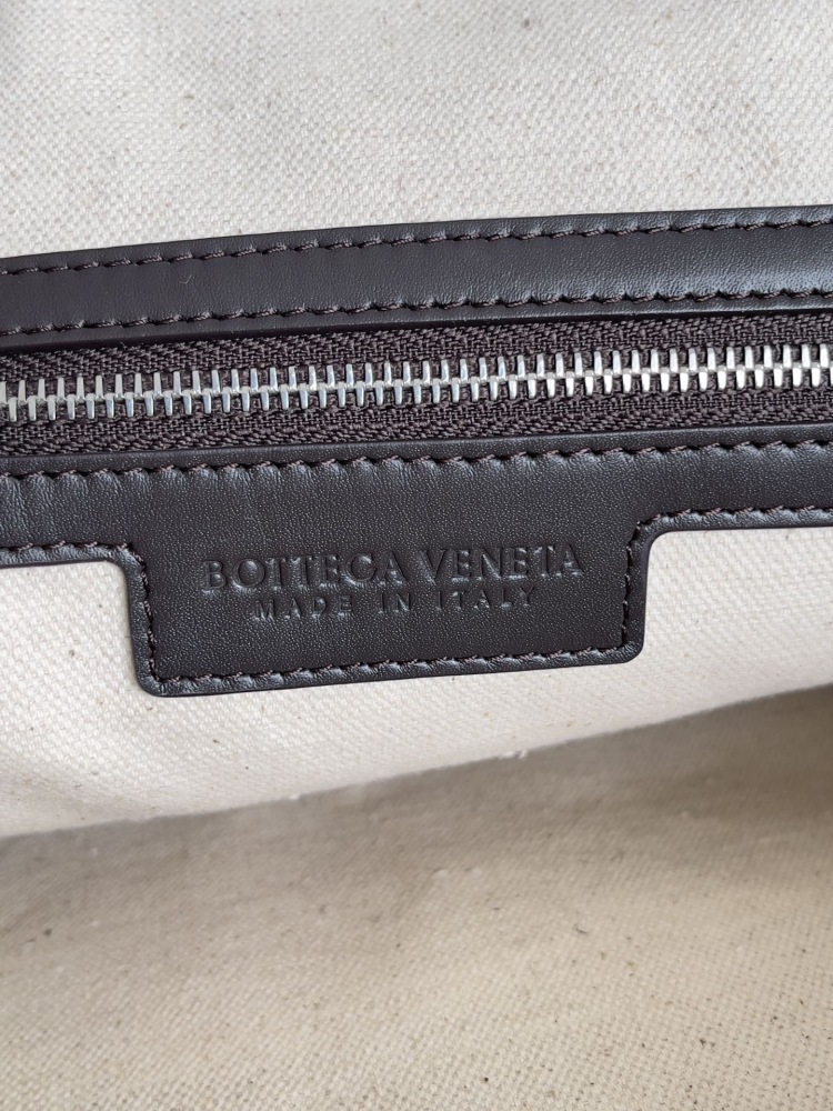 BOTTEGA VENETA GETAWAY BRIEFCASE