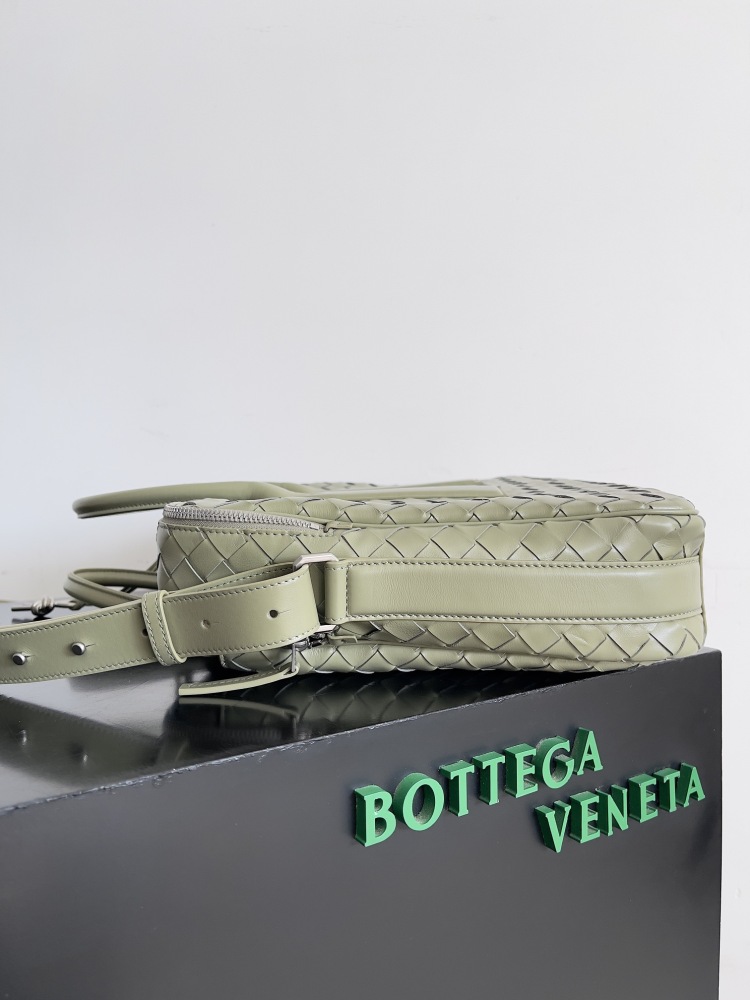BOTTEGA VENETA GETAWAY BRIEFCASE