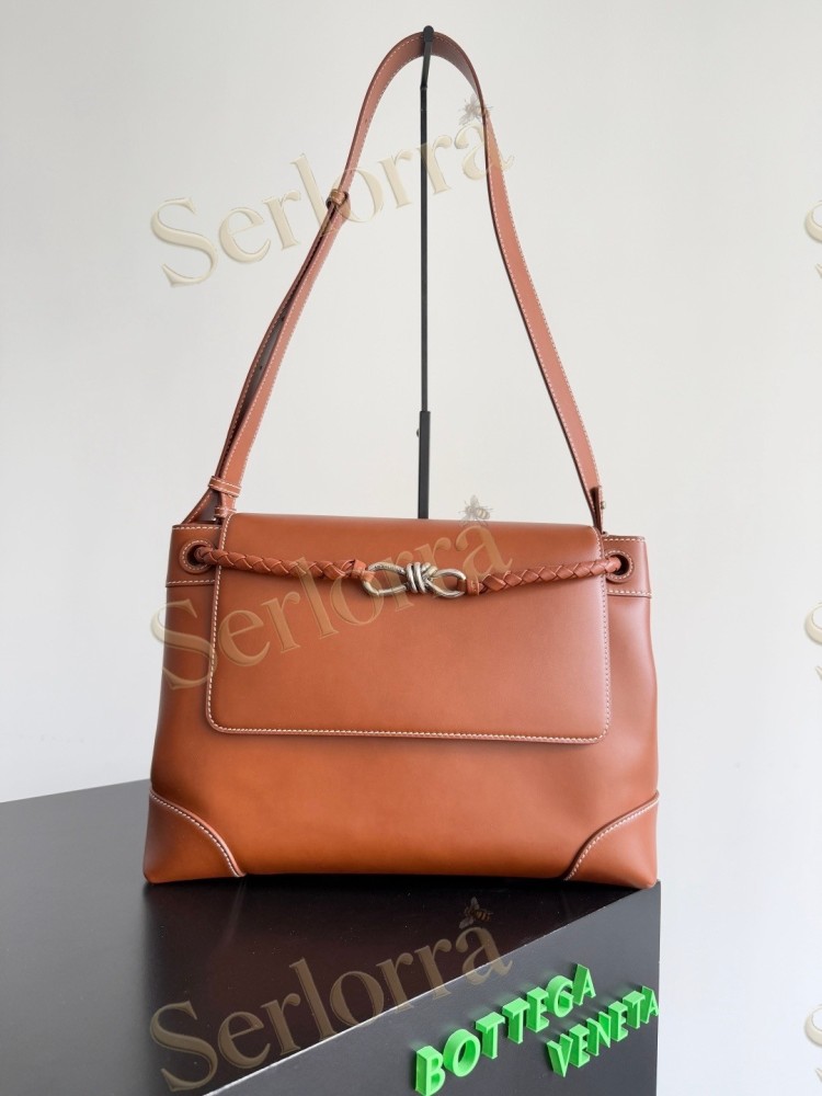 BOTTEGA VENETA ANDIAMO MESSENGER