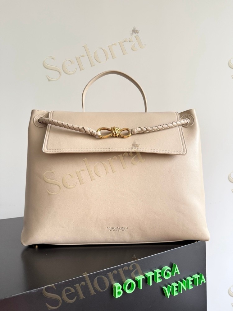 BOTTEGA VENETA LARGE CIAO CIAO