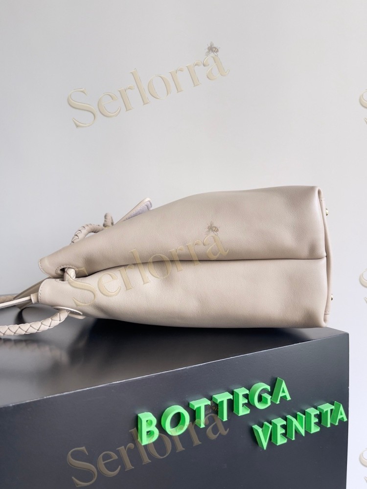 BOTTEGA VENETA LARGE CIAO CIAO