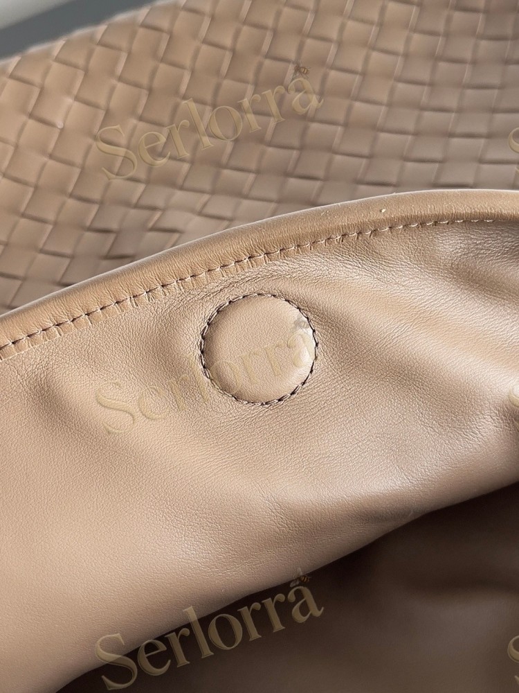 BOTTEGA VENETA LARGE HOP