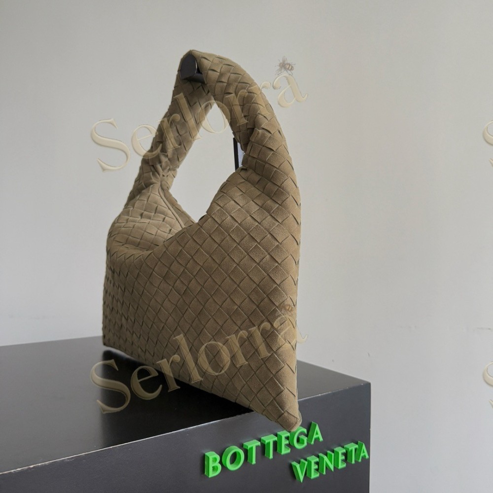 BOTTEGA VENETA HOP SHOULDER BAG