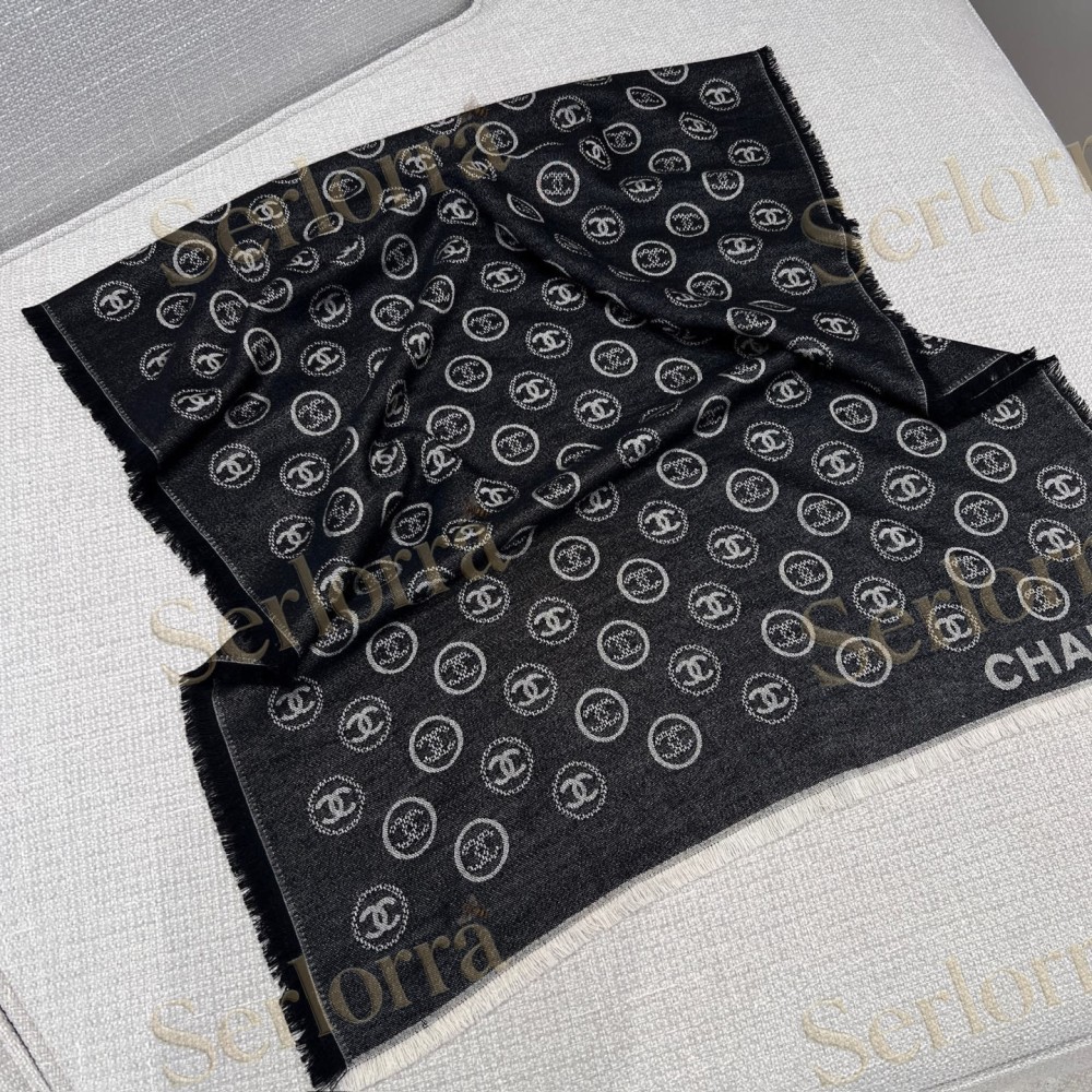 CHANEL 25S CREST LONG SCARF