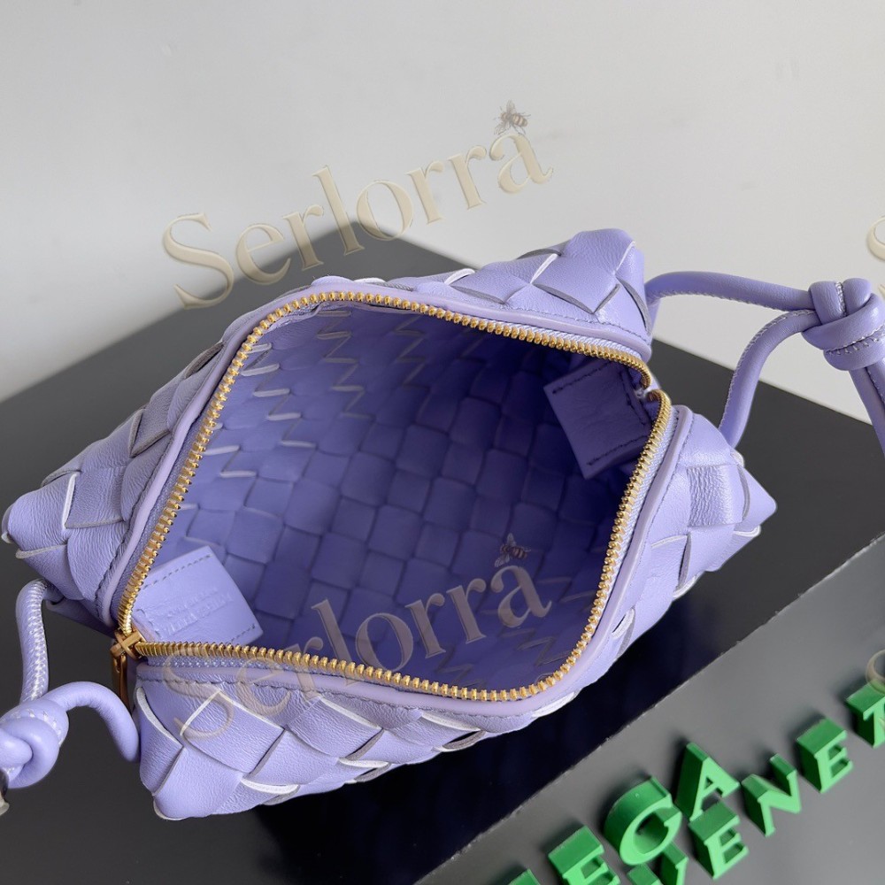 BOTTEGA VENETA MINI LOOP CAMERA BAG