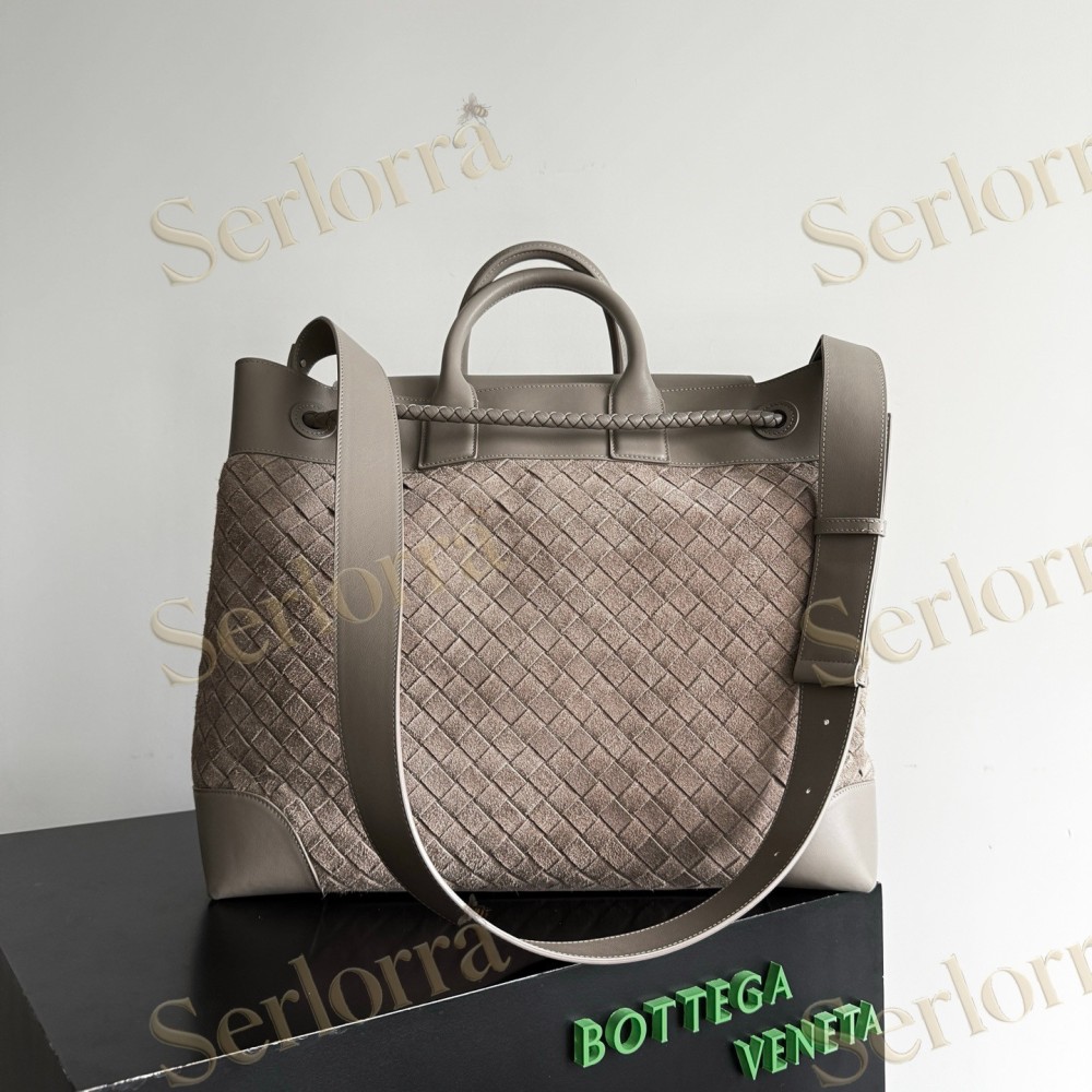 BOTTEGA VENETA ANDIAMO VOYAGER