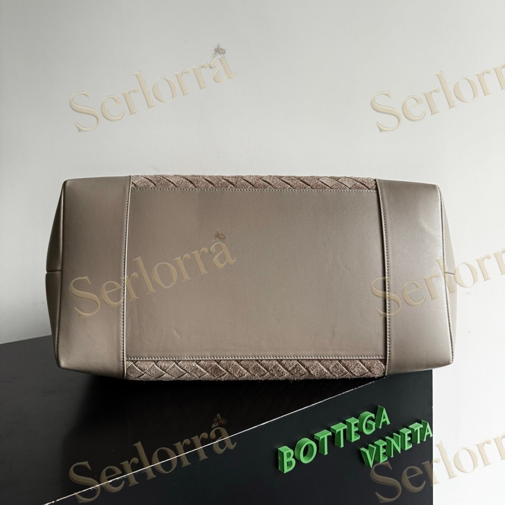 BOTTEGA VENETA ANDIAMO VOYAGER