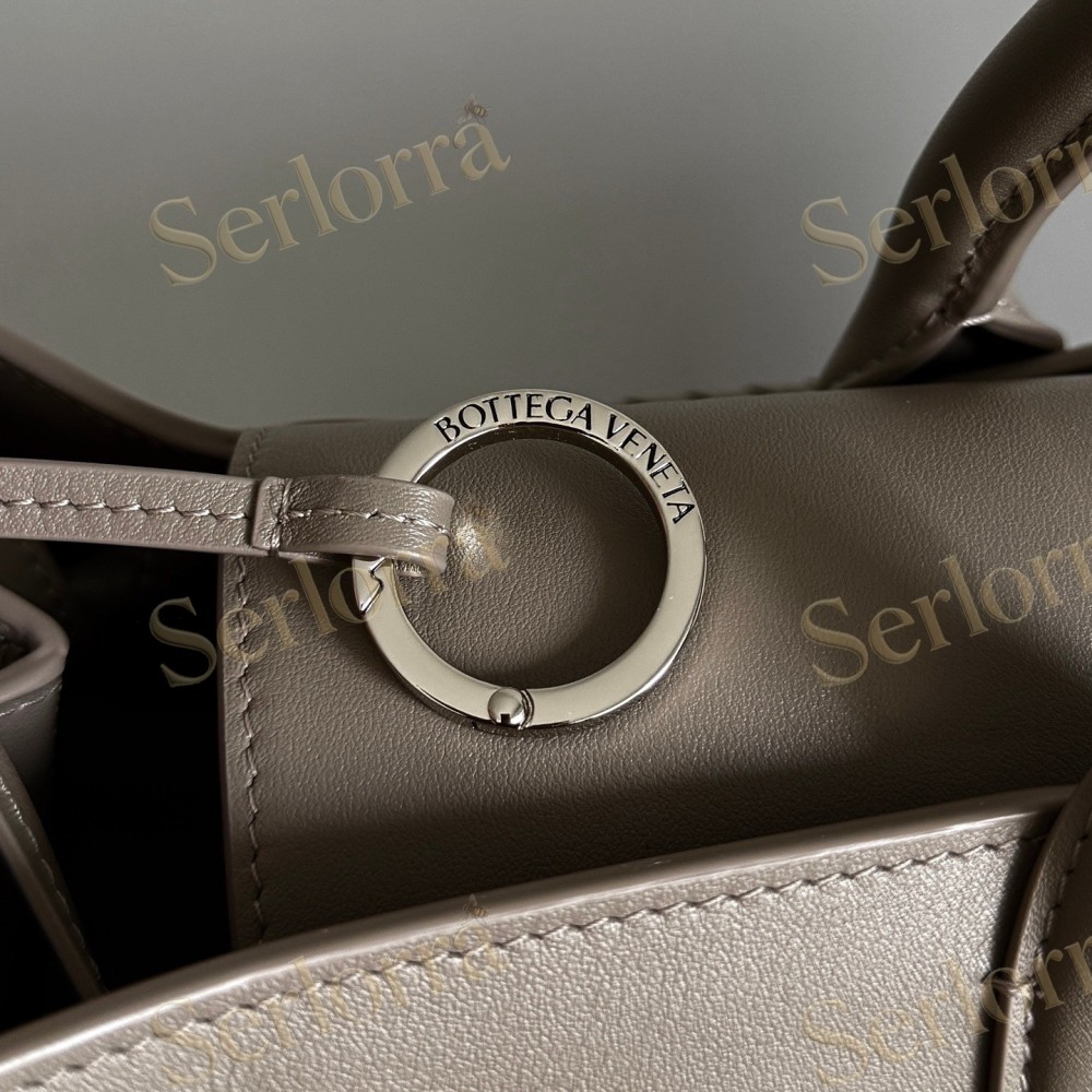 BOTTEGA VENETA ANDIAMO VOYAGER