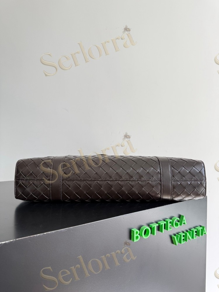 BOTTEGA VENETA INTRECCIATO PORTFOLIO BAG